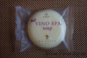 ヴィノ・スパの石鹸。「ラ・テッラ・スパ」とは、館内のスパの名前です。